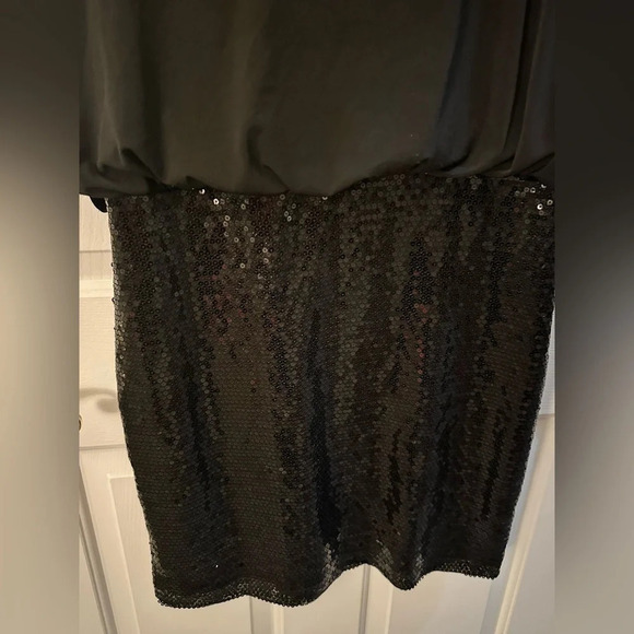 Cynthia Rowley Women’s Black sequence dress size 14 - Picture 3 of 9